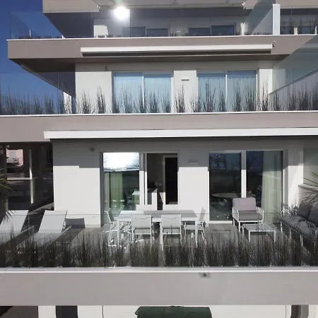 Immobiliare Jvl - Tahitimare * Lido di Jesolo