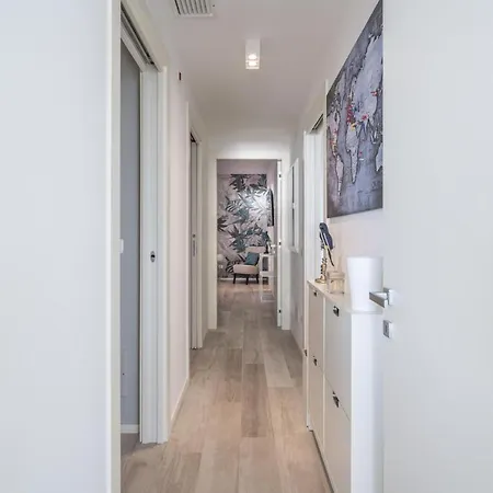 Apartment Immobiliare Jvl - Tahitimare Lido di Jesolo